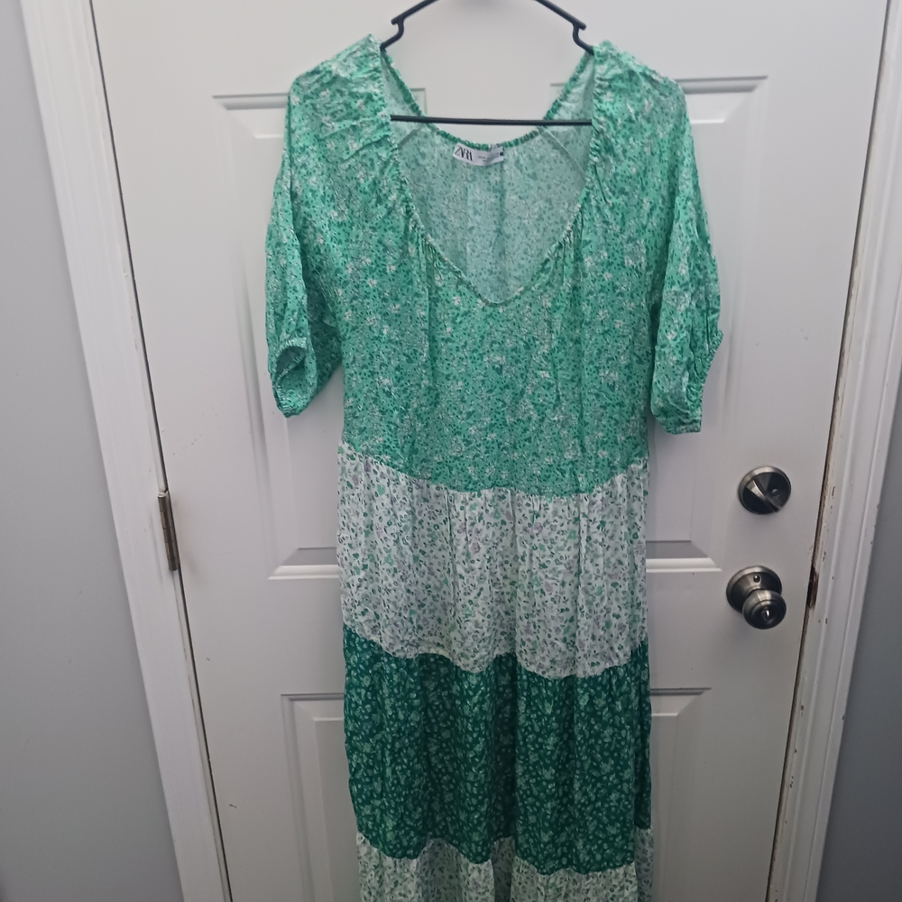 Zara Green and White Floral Maxi Dress